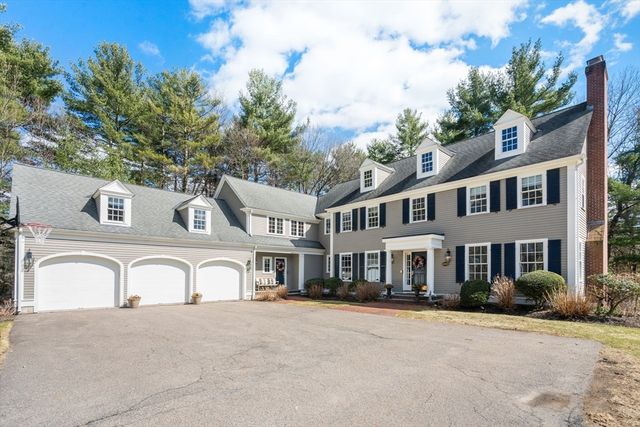 1080 North Street, Walpole, MA 02081