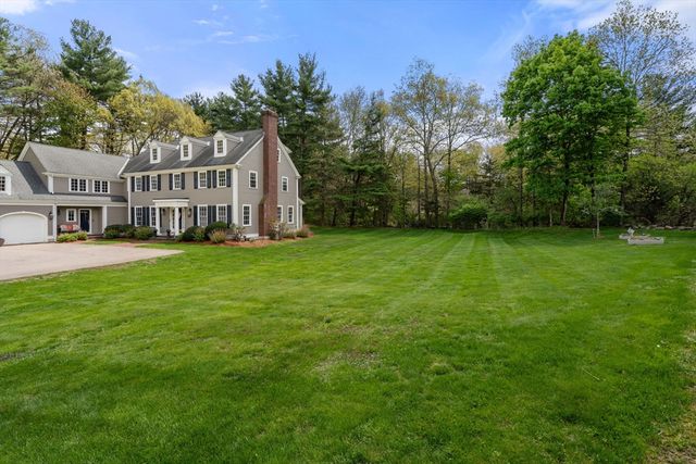 1080 North Street, Walpole, MA 02081