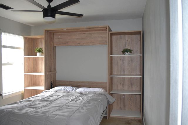 6872 Bridgewater Dr, Nashville, TN 37221