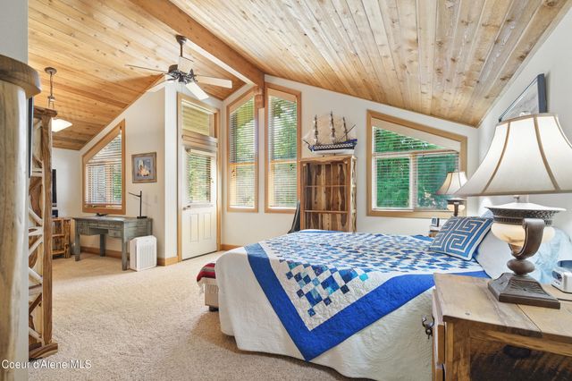 471 Kaniksu Shores Rd, Sandpoint, ID 83864