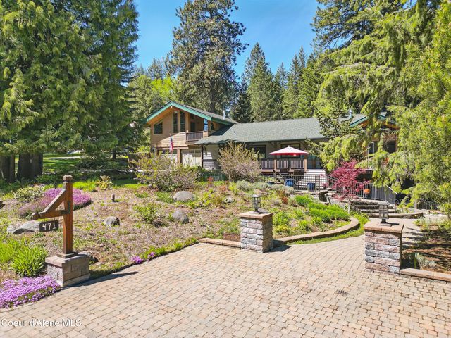 471 Kaniksu Shores Rd, Sandpoint, ID 83864