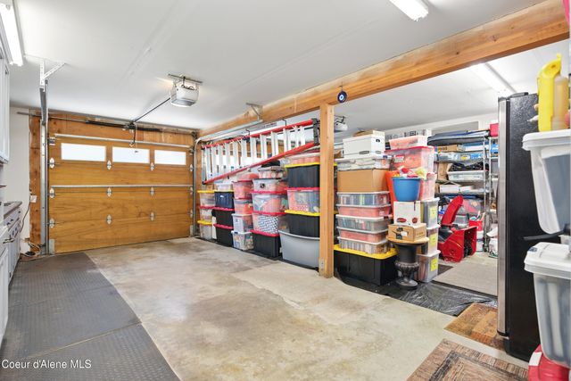 471 Kaniksu Shores Rd, Sandpoint, ID 83864