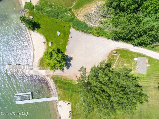 471 Kaniksu Shores Rd, Sandpoint, ID 83864