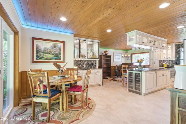 471 Kaniksu Shores Rd, Sandpoint, ID 83864