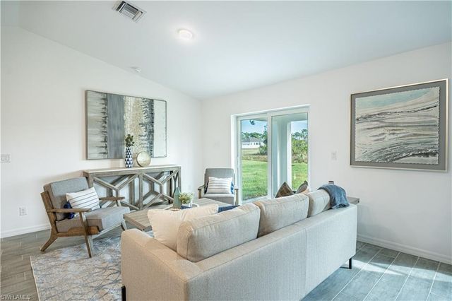 322 NE 25th ST, Cape Coral, FL 33909