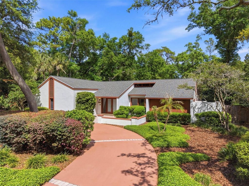 Image 1 of property listing at 115 RED BAY DRIVE, Longwood, FL 32779