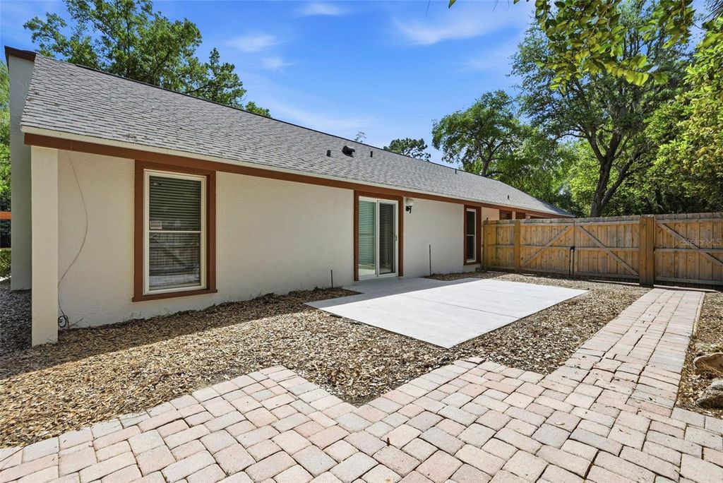 Image 24 of property listing at 115 RED BAY DRIVE, Longwood, FL 32779