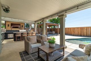 1101 Danielle Dr, Roseville, CA 95747