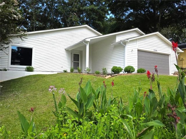 10085 Old Woodland Entry, Johns Creek, GA 30022