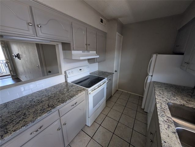 11327 N may Avenue C, Oklahoma City, OK 73120