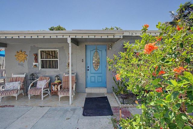3230 Orange Street, Boynton Beach, FL 33435
