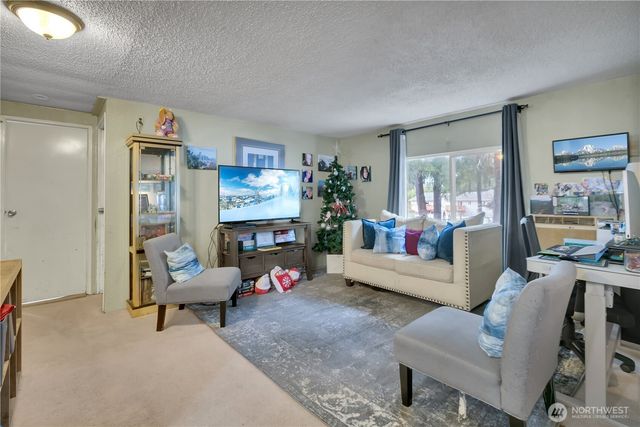 20309 113th Street E, Bonney Lake, WA 98391