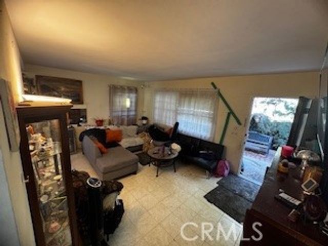 1350 E Hillcrest, Thousand Oaks, CA 91362