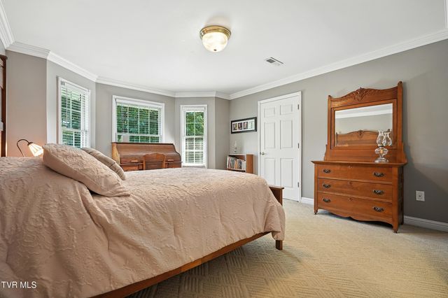 293 Greystone Drive, Castlewood, VA 24224