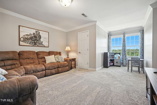 293 Greystone Drive, Castlewood, VA 24224