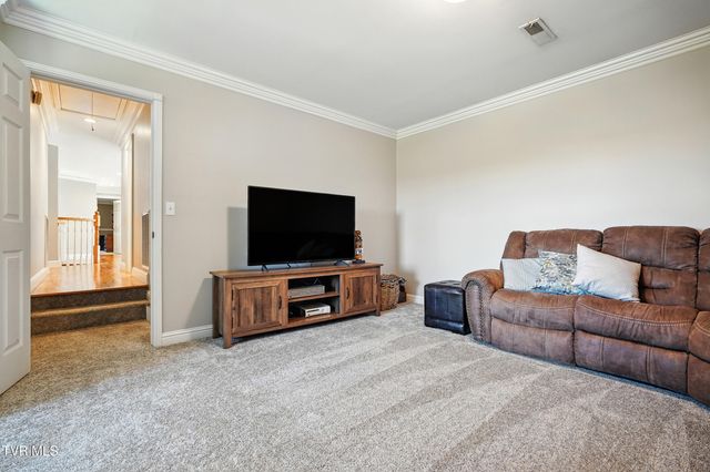 293 Greystone Drive, Castlewood, VA 24224