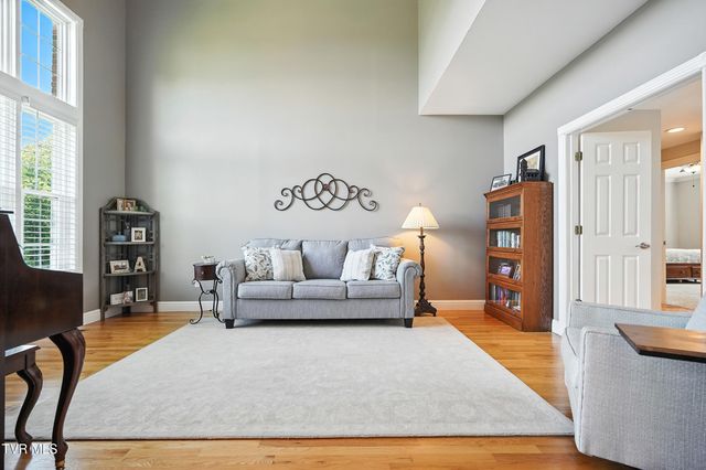 293 Greystone Drive, Castlewood, VA 24224