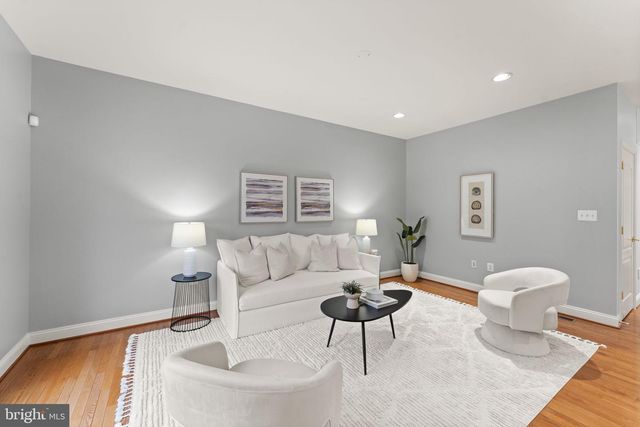 12445 PEACEFUL CREEK DR, Fairfax, VA 22033