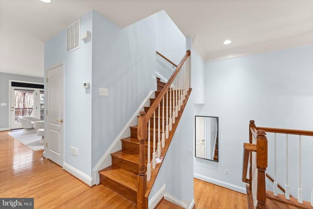 12445 PEACEFUL CREEK DR, Fairfax, VA 22033