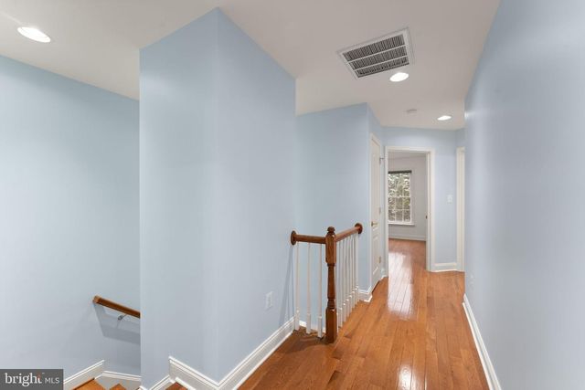 12445 PEACEFUL CREEK DR, Fairfax, VA 22033