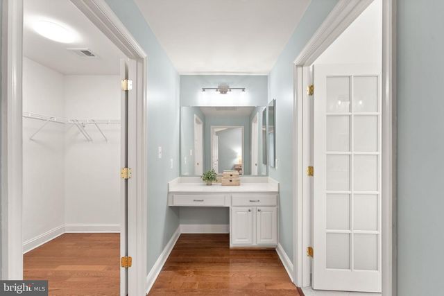 12445 PEACEFUL CREEK DR, Fairfax, VA 22033