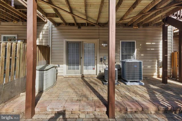 12445 PEACEFUL CREEK DR, Fairfax, VA 22033