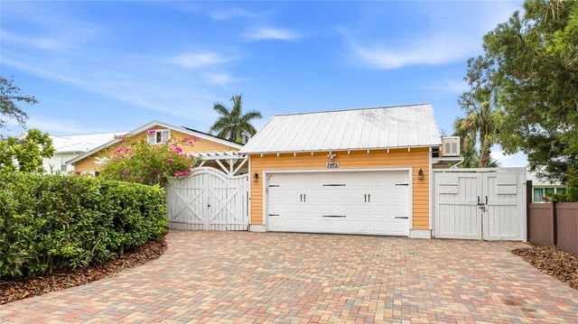 1625 1ST AVENUE E, Bradenton, FL 34208