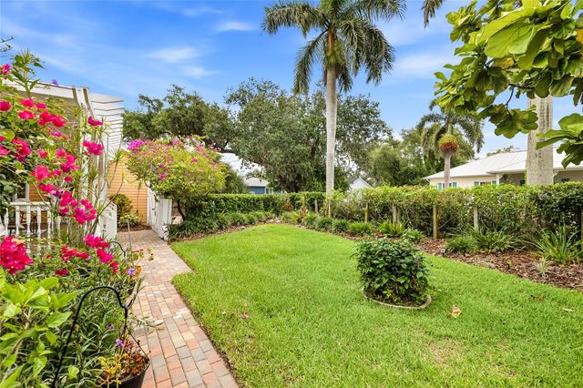 1625 1ST AVENUE E, Bradenton, FL 34208