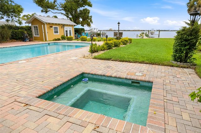 1625 1ST AVENUE E, Bradenton, FL 34208