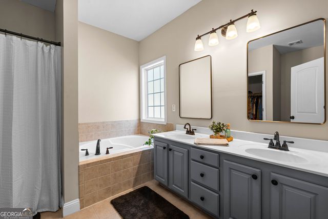 526 Kaitlin Circle, Griffin, GA 30223