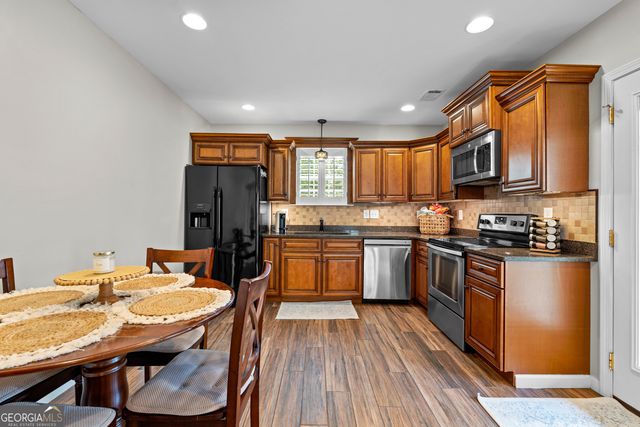 526 Kaitlin Circle, Griffin, GA 30223
