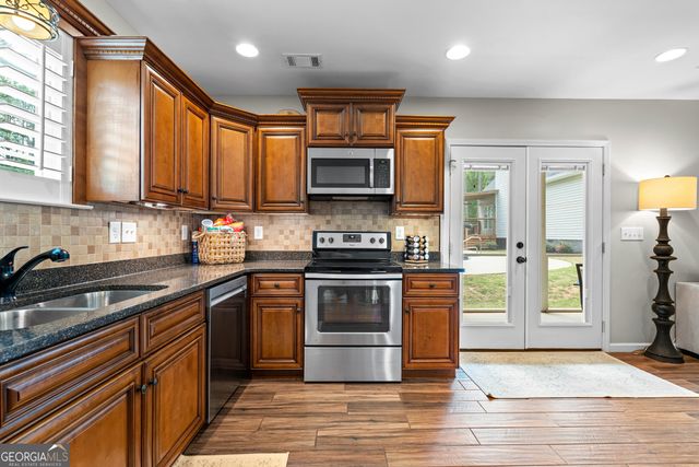 526 Kaitlin Circle, Griffin, GA 30223