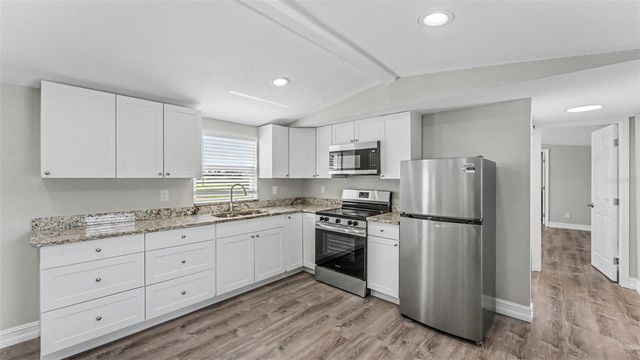 21 RIDGE ROAD, Frostproof, FL 33843