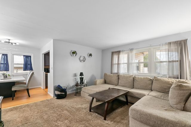 2828 S Euclid Ave, Wichita, KS 67217