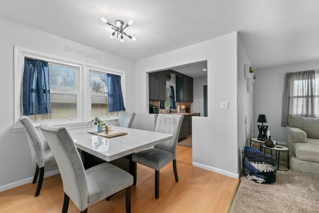 2828 S Euclid Ave, Wichita, KS 67217