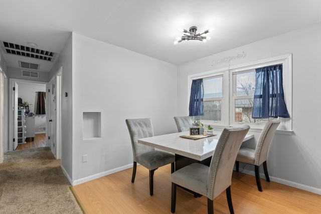 2828 S Euclid Ave, Wichita, KS 67217