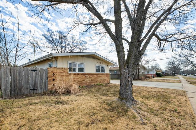 2828 S Euclid Ave, Wichita, KS 67217