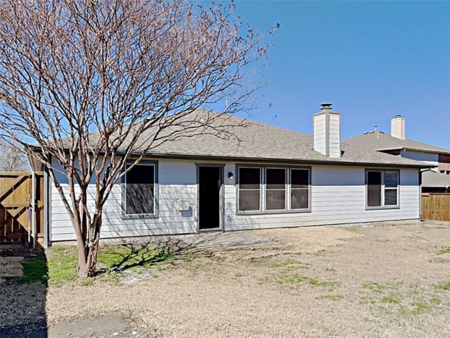 1210 Hampton Drive, Forney, TX 75126