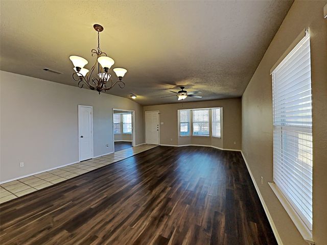 1210 Hampton Drive, Forney, TX 75126