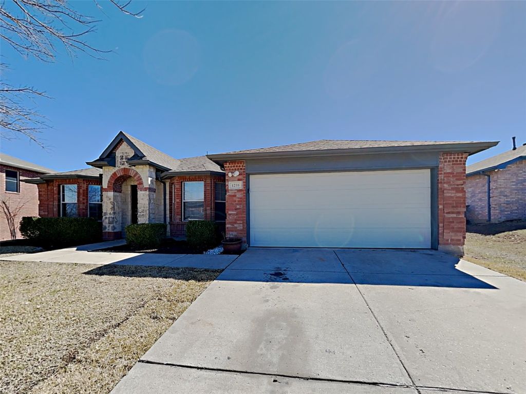 1210 Hampton Drive, Forney, TX 75126