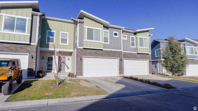 4259 E HILL VIEW DR, Eagle Mountain, UT 84005