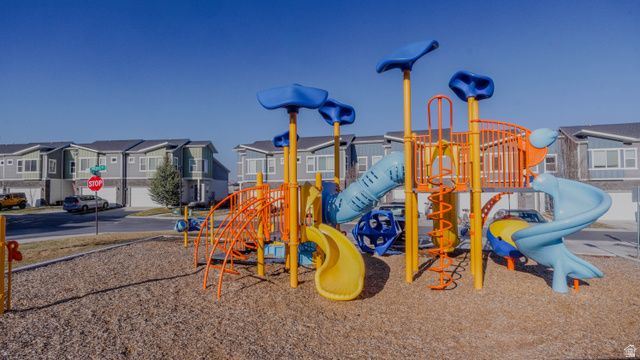 4259 E HILL VIEW DR, Eagle Mountain, UT 84005