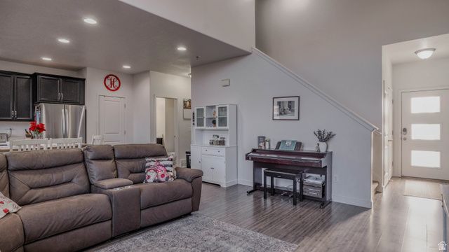 4259 E HILL VIEW DR, Eagle Mountain, UT 84005