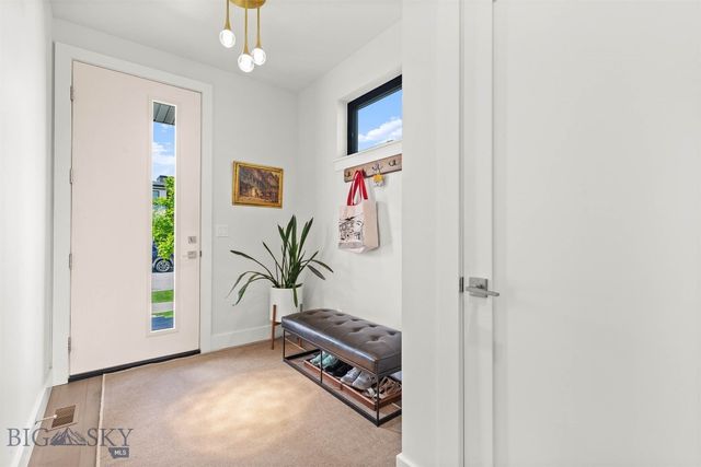1832 Ryun Sun Way, Bozeman, MT 59718