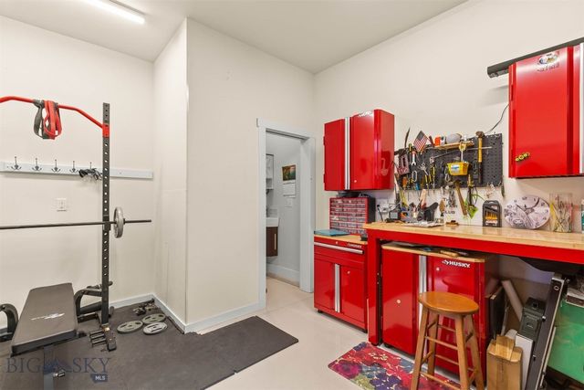 1832 Ryun Sun Way, Bozeman, MT 59718