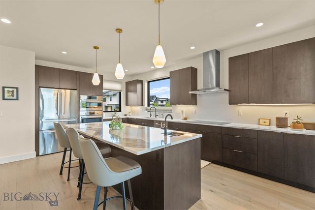 1832 Ryun Sun Way, Bozeman, MT 59718