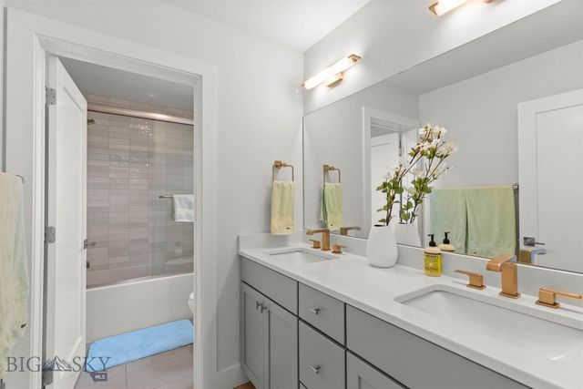 1832 Ryun Sun Way, Bozeman, MT 59718