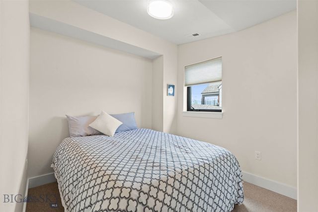 1832 Ryun Sun Way, Bozeman, MT 59718