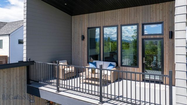 1832 Ryun Sun Way, Bozeman, MT 59718