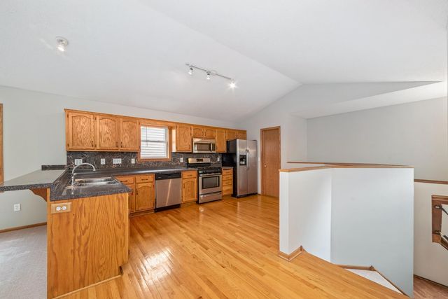 483 Poplar Drive, Shoreview, MN 55126